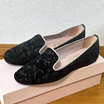 Pretty Ballerinas 블랙 플랫슈즈 38