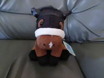 아몬드 아이 말 봉제 인형 약 20cm
