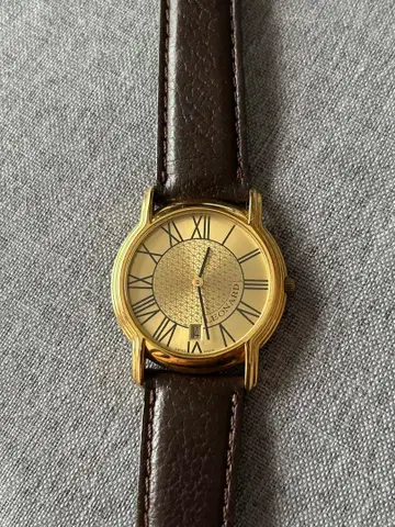 레오나르 골드 컬러 남성용 손목시계 쿼츠 4203