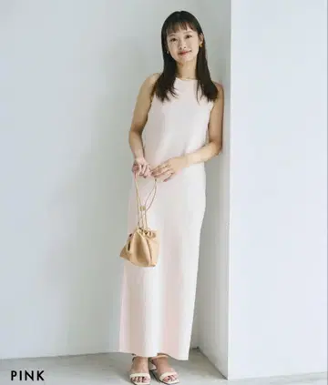 베이스먼트 온라인 I 라인 원피스