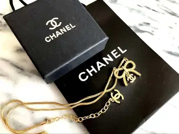 리본 참 목걸이 coco 초레어 SALE