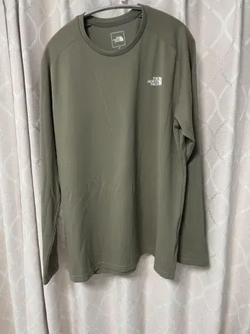 THE NORTH FACE 긴팔 티셔츠 올리브 그린