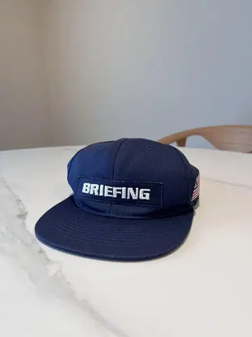 BRIEFING 네이비 캡