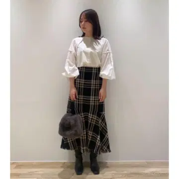 milaowen 밑단 프린지 머메이드 트위드 스커트