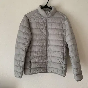 UNIQLO 울트라 라이트 다운 M 그레이