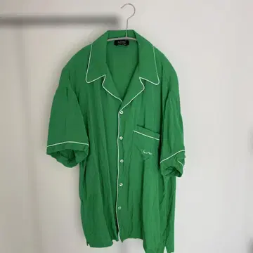 SELFMADE 그린 버튼업 셔츠