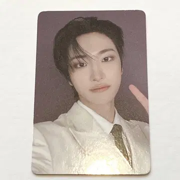 ATEEZ WORLD TOUR 굿즈 8000엔 혜택 트레이딩 카드 성화