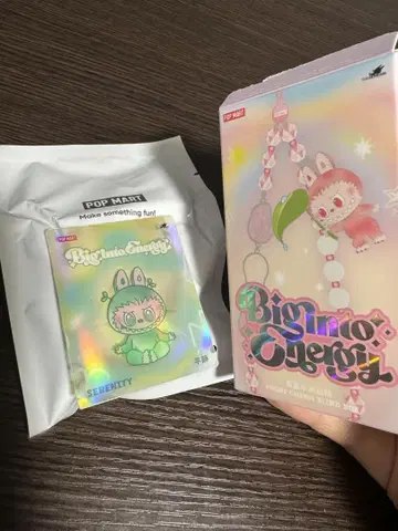 POP MART 에너지 폰 참 키링