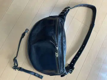 카도야 헤드팩토리 바디백
