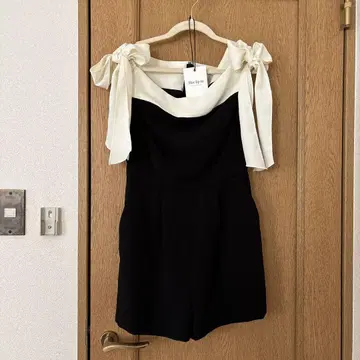 herlipto Two-Tone Ribbon Romper