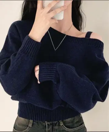 원숄더 긴팔 니트탑