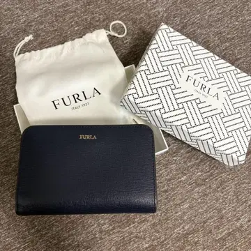 FURLA 네이비 접이식 지갑