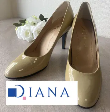 DIANA 베이지 라운드토 플레인 펌프스 24