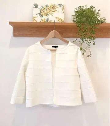 ICB 노카라 자켓 S 사이즈 화이트