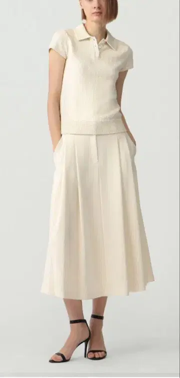 띠어리 Admiral Crepe Double Pleat Skirt