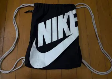 NIKE y2k 블랙 냅색