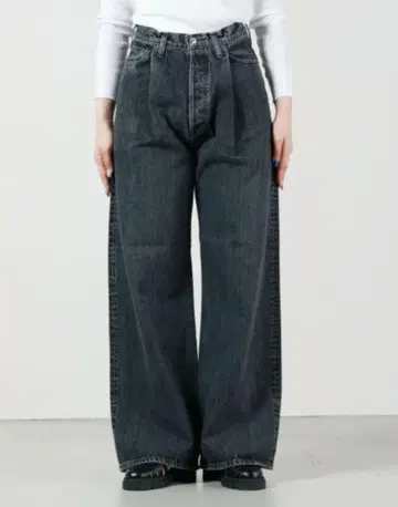 HYKE DENIM WIDE LEG JEANS 사이즈 2