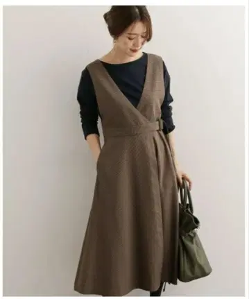 어반 리서치 도어즈 허리 벨트 부착 오버롤 스커트