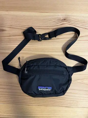 Patagonia 울트라라이트 블랙홀 미니힙팩 허리