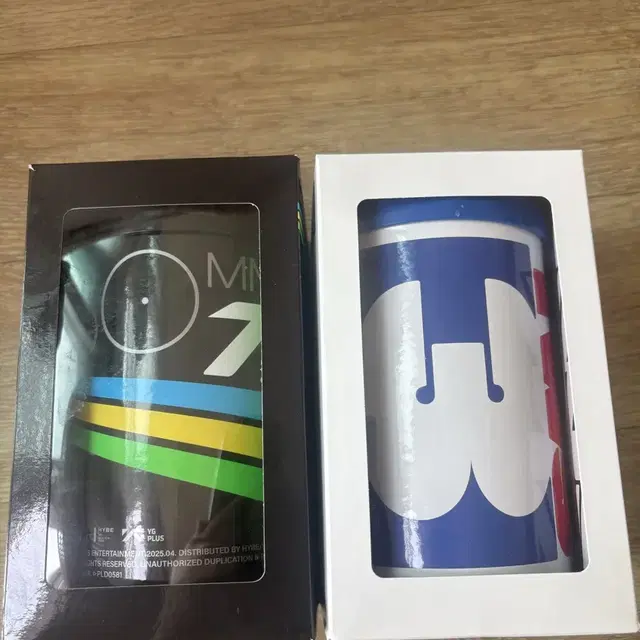 투어스 3집 일괄 개봉앨범 판매