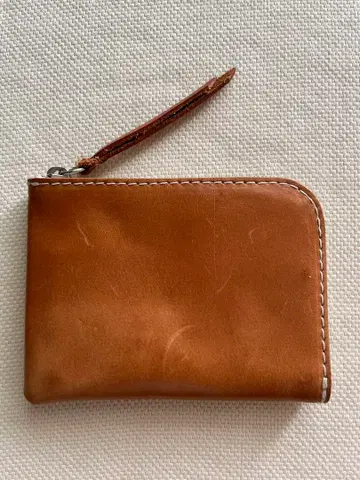 TANNER GOODS 태너 굿즈 유니버셜 지퍼 지갑 새들탄