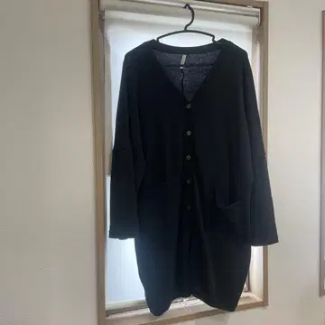 HIYORI 블랙 긴팔 가디건