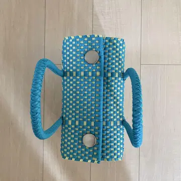 스카이블루와 크림색 오아하카 백