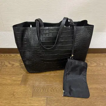 크로커다일 패턴 토트백 블랙