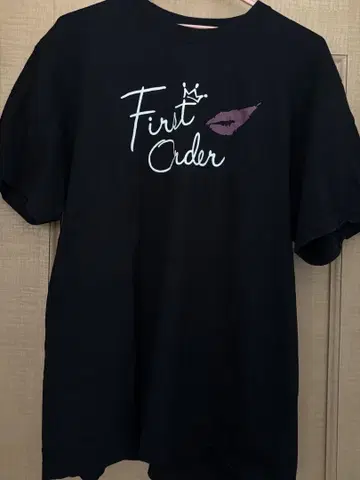 시마 First Order 티셔츠
