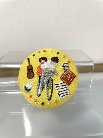 지브리 귀를 기울이면 자수 캔뱃지 1