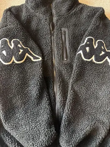 Kappa 블랙 플리스 자켓