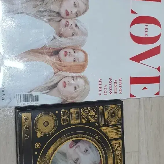 여자아이들 개봉 앨범