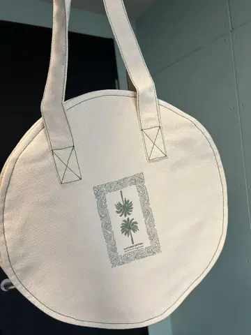 UAE 토트백