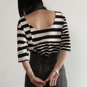 BENCH MARKING SHIRT <별주> 백 오픈 풀오버