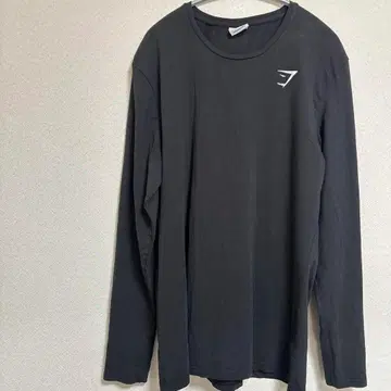 GYMSHARK 블랙 T셔츠 L 사이즈 짐 샤크