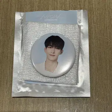 SEVENTEEN WORLDTOUR NEW 캔뱃지 도겸