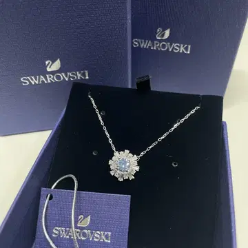 미사용품 Swarovski 눈꽃 목걸이