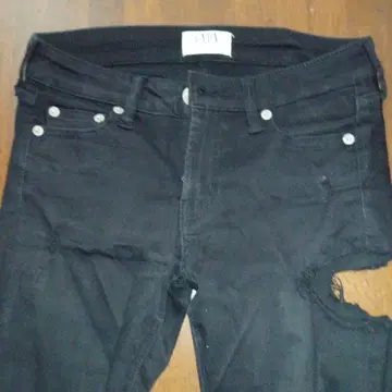 GAP 블랙 스키니 팬츠 S 데미지 가공