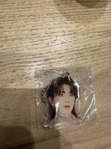 INI XQUARE 캡슐 토이 가챠 타카츠카 히로무 얼굴 아크릴 키링