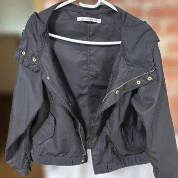 블랙 마운틴 후드티 후드 부착