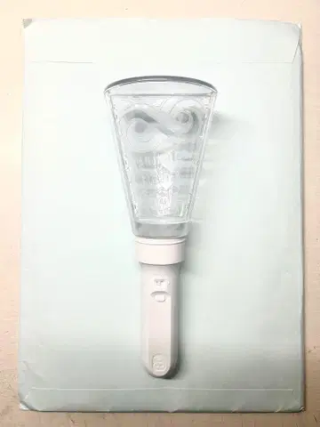 SUPEREIGHT 18제 응원봉