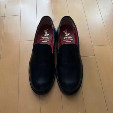 REGAL Shoe & Co. 천연 가죽 블랙 로퍼 슬립온