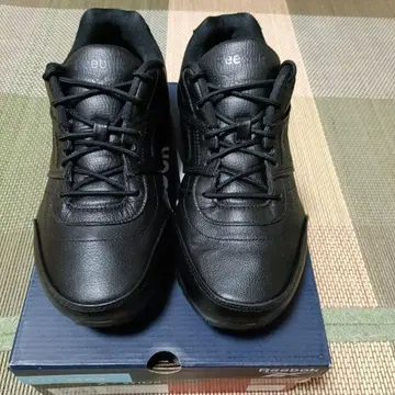리복 레인 워커 DMX 블랙 25.5cm 워킹화