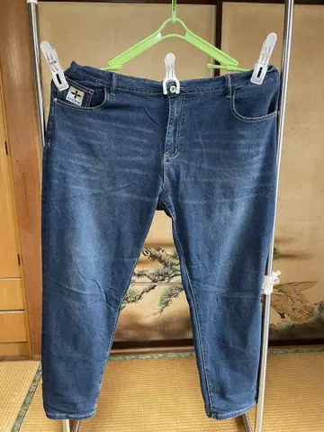 HAND82 슬림핏 데님 팬츠