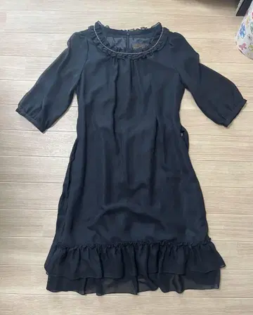 블랙 프릴 원피스
