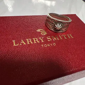 LARRY SMITH 실버 쉘 모티브 반지