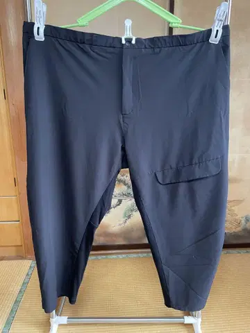 블랙 와이드 팬츠 W150 포켓 부착