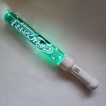 모모이로 클로버 Z 그린 컬러 LED 응원봉 하트 무늬