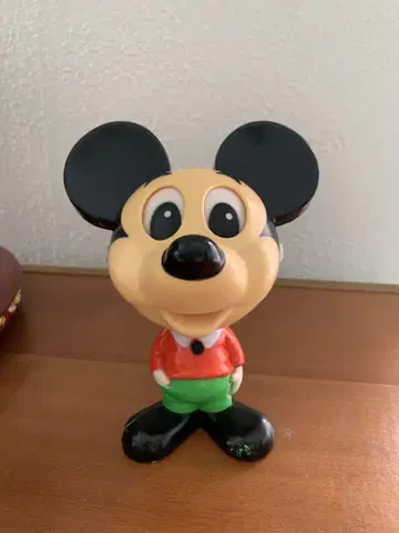 Disney Mickey Mouse 캡슐 토이