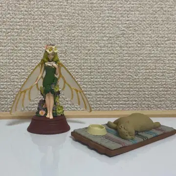 [ 10월 말까지 할인 ] 지구 상점 미니어처 컬렉션 세트 귀를 기울이면